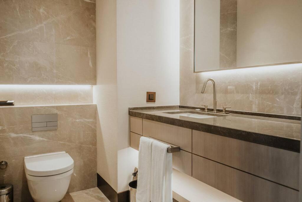 Serviced Luxurious 3+1 In Address Emaar Square Istanbul Exterior photo